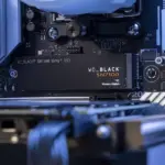 ⁦قرص الحالة الصلبة NVMe WD BLACK SN7100 - 4TB⁩ - الصورة ⁦3⁩