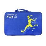 ⁦حزمة جهاز PS5 Slim الرقمي (R2) – تشمل وحدة تحكم + حقيبة حمل زرقاء⁩ - الصورة ⁦2⁩