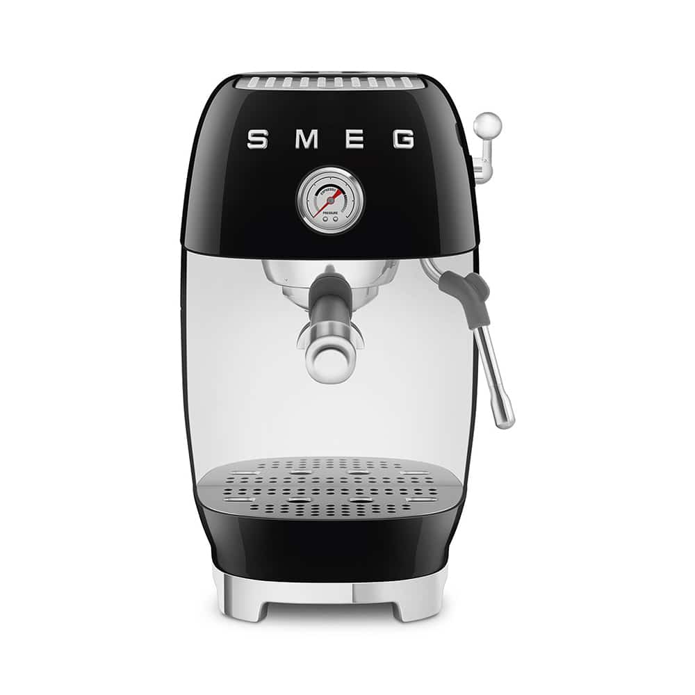 34565476547 ماكينة قهوة الإسبريسو من Smeg بتصميم مستوحى من الخمسينيات ومزودة بمضخة - أسود - الصورة 1
