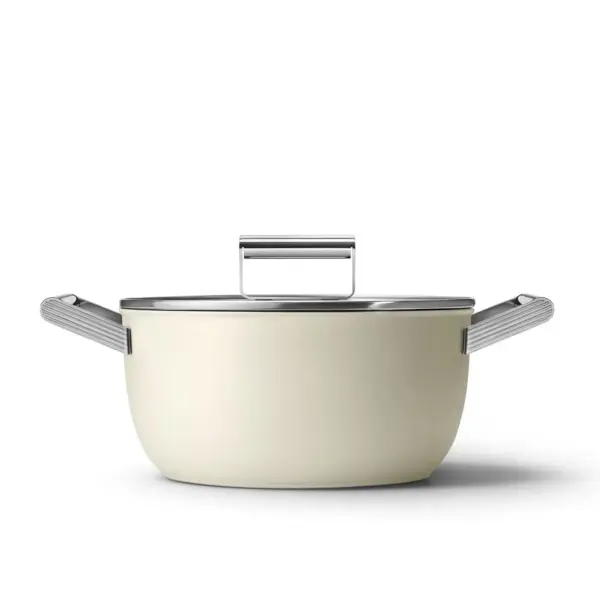 Smeg 24 cm Non-stick Casserole Dish - Cream
