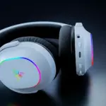 Razer Barracuda X Chroma Wireless Multi-Platform Gaming Headset  - White - Image 4